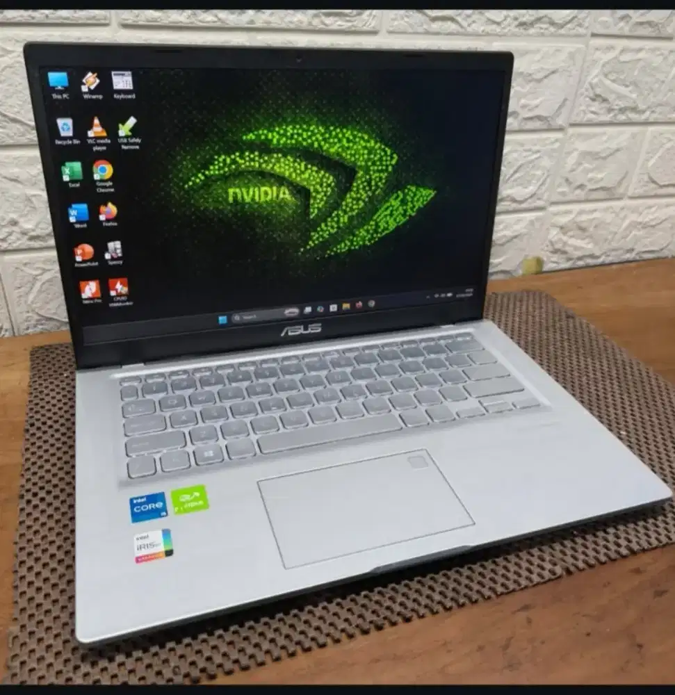 LAPTOP ASUS VIVOBOOK X415E INTEL CORE I5 GEN-11 (8/512GB) SPEK DESIGN