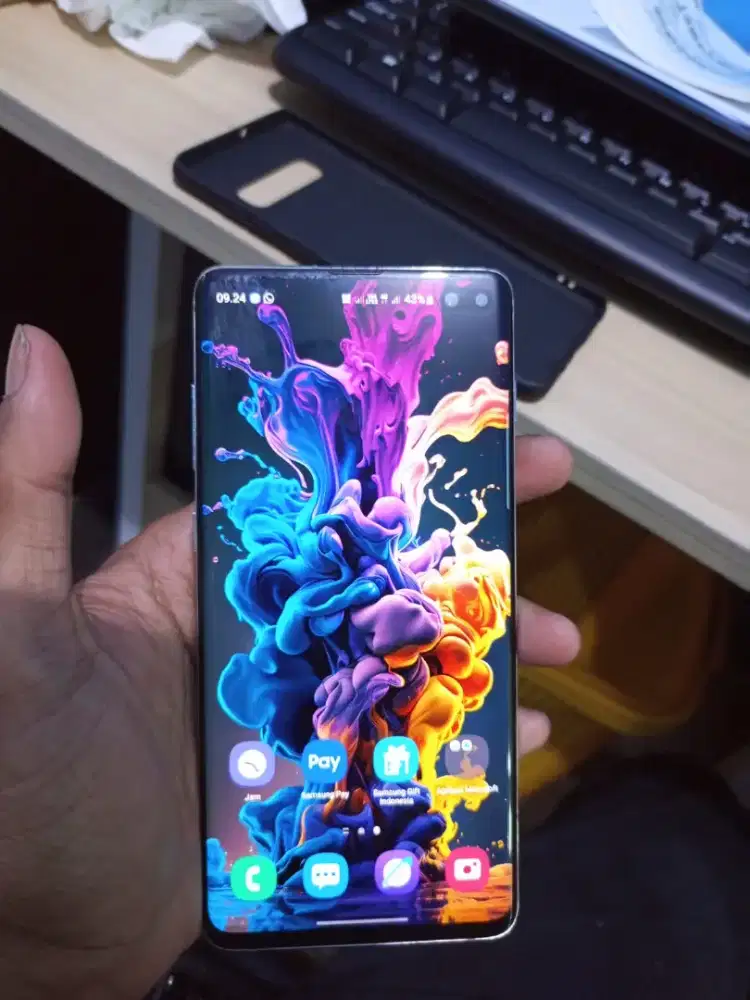 SAMSUNG S10+ 8/128 SEIN