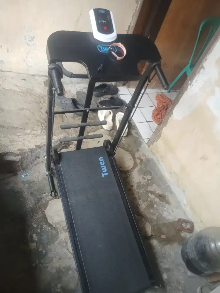 Treadmill Merk Twen