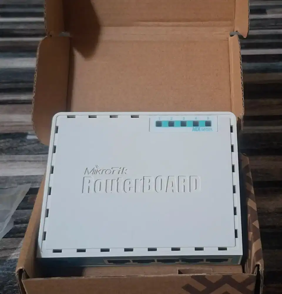 Mikrotik RB750GR3