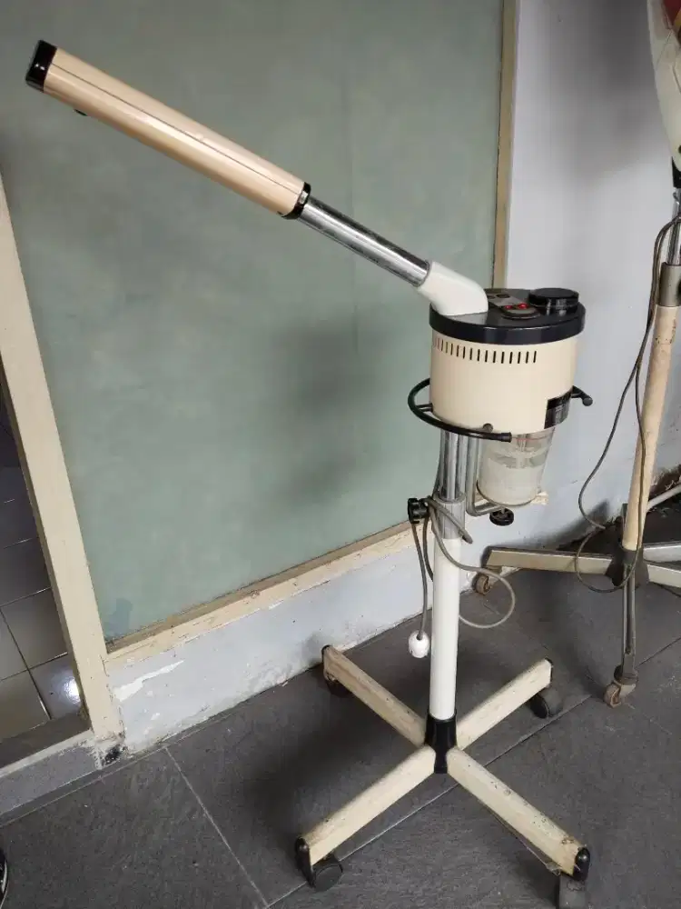 Steamer ozone untuk facial