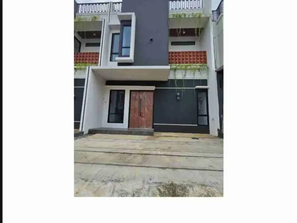 Rumah Siap Huni 3 Lantai akses 5 menit ke Tol Kukusan