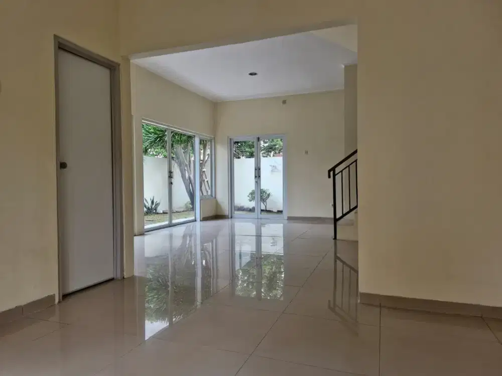 JUAL RUMAH CANTIK 2 LANTAI ANDARA