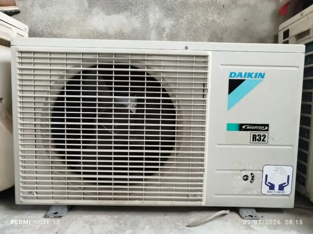 Ac Daikin inverter 1pk dan ac panasonic 2pk