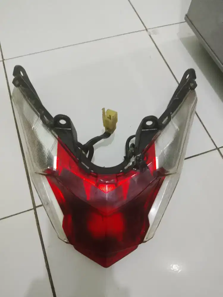 Lampu belakang Vario old 150