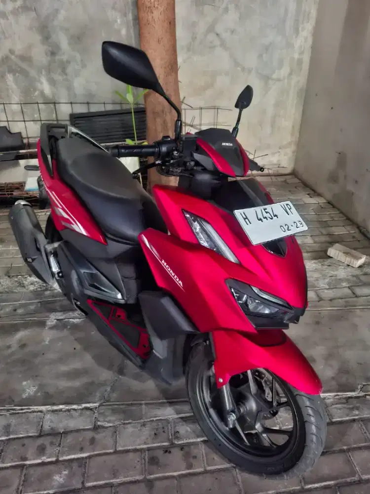 Honda Vario 160cc Merah 2024