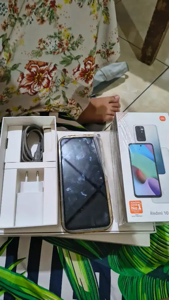 Redmi 10 4/64 murah
