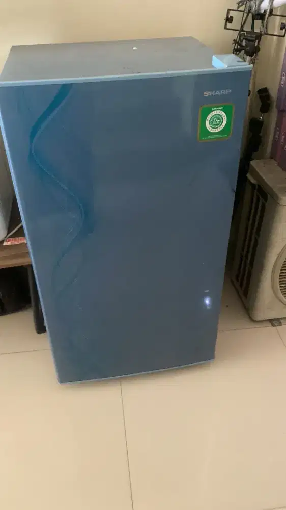 Jual kulkas aman seperti baru