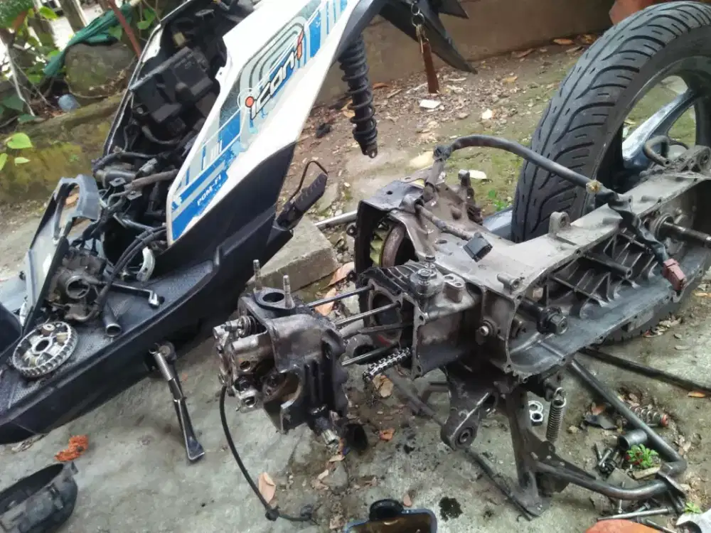 Bengkel motor /montir panggilan soloraya