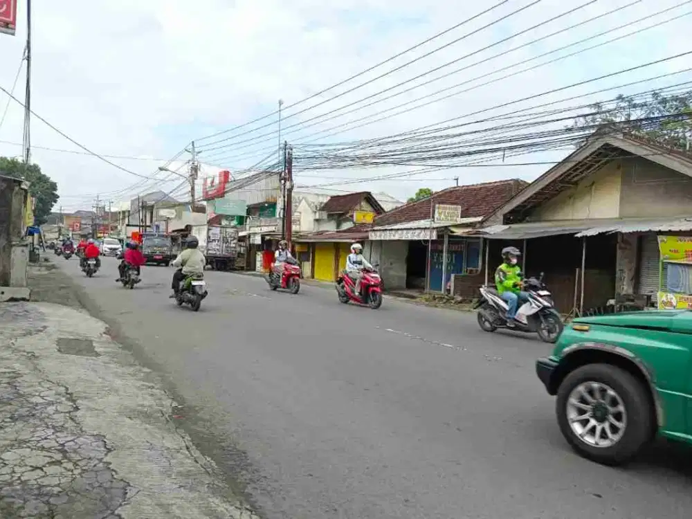 Tanah jalan Brigjend Katamso 244M, Ld 12Mt, dekat TATV Mojosongo, Jebres, Solo
