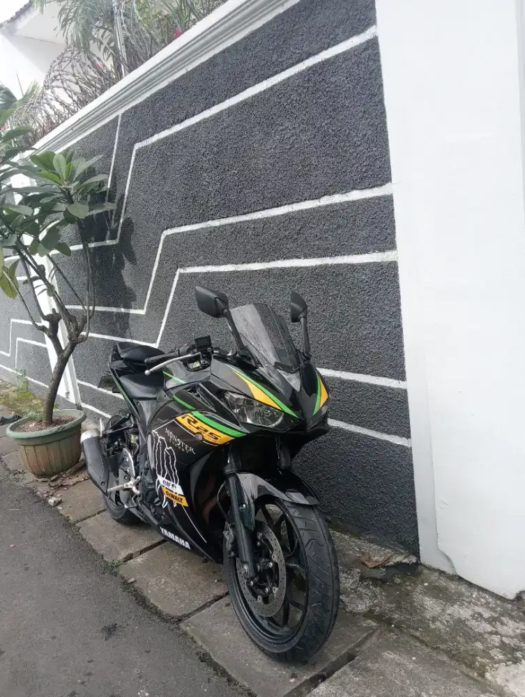 dijual yamaha r25 2015