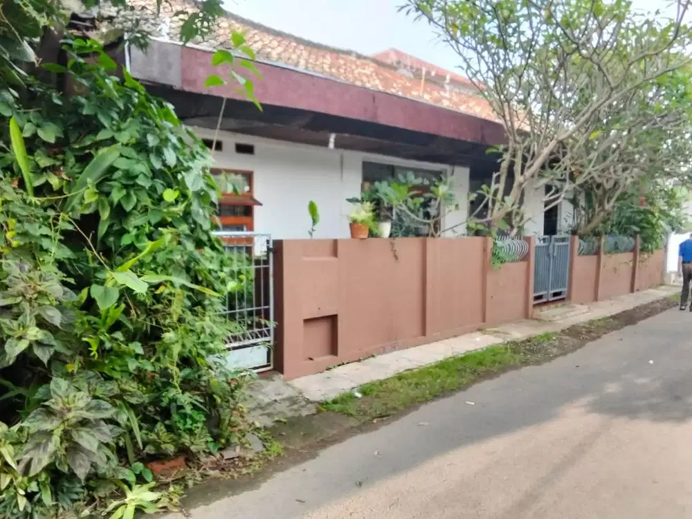 Dijual Rumah 2 Lantai di Kota Kulon, Garut Kota – Lokasi Strategis