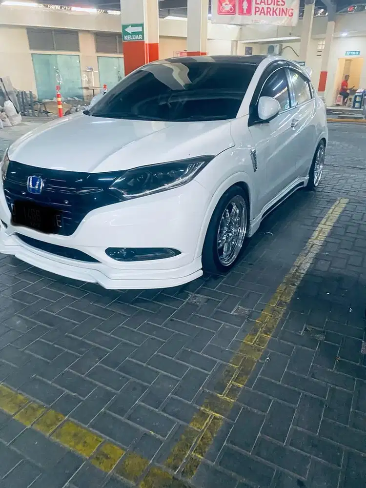 hrv type E AT 2016 akhir (pemakaian 2017) modif tipis tipis