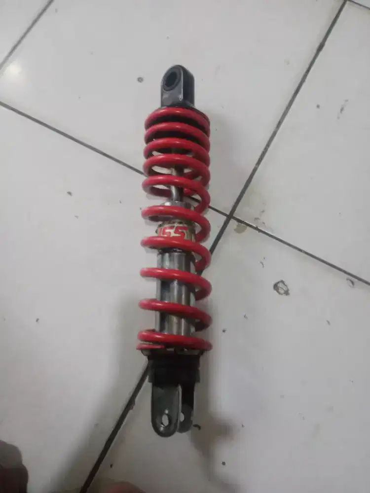 Shockbreaker YSS buat motor matic