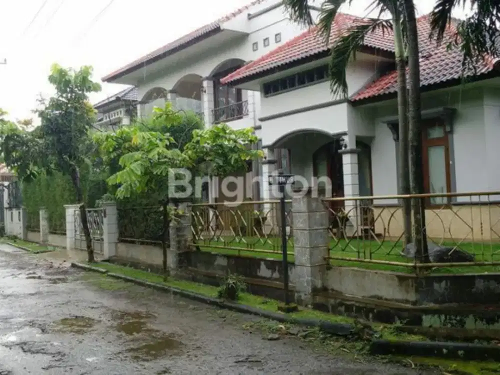 Rumah mewah bukitsari semarang