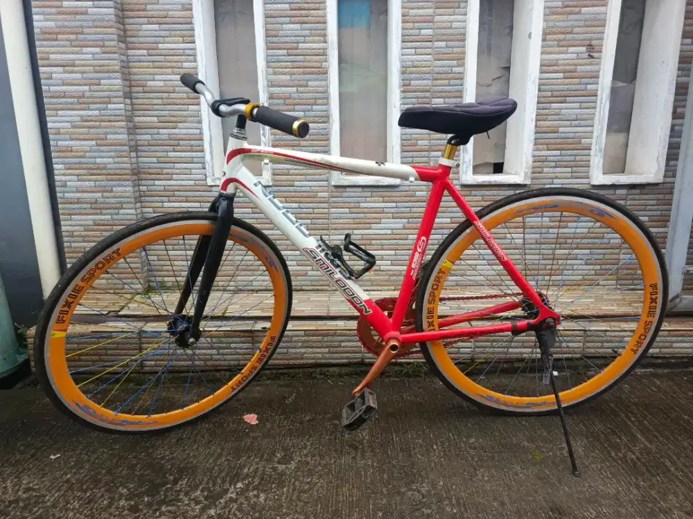 Sepeda Fixie SE