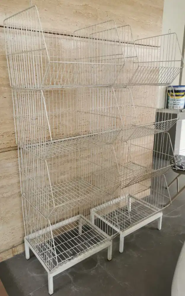 Rak display kawat susun 4