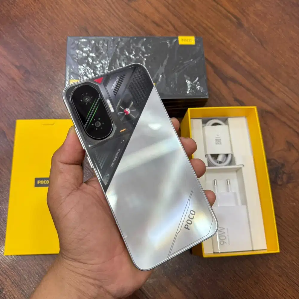 poco phone f7 12/512gb silver like new