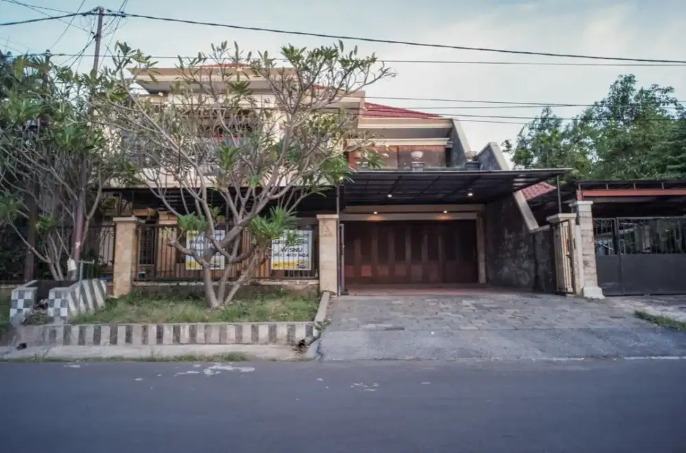 Rumah mewah lingkungan asri tengah kota margorejo surabaya timur