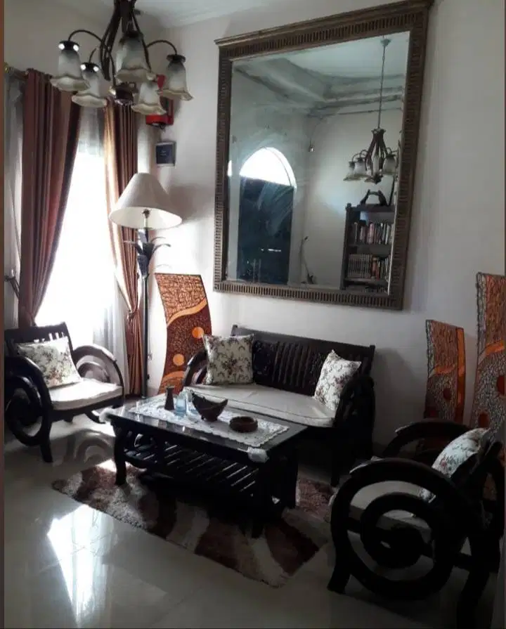 Sofa Antik Kayu Jati