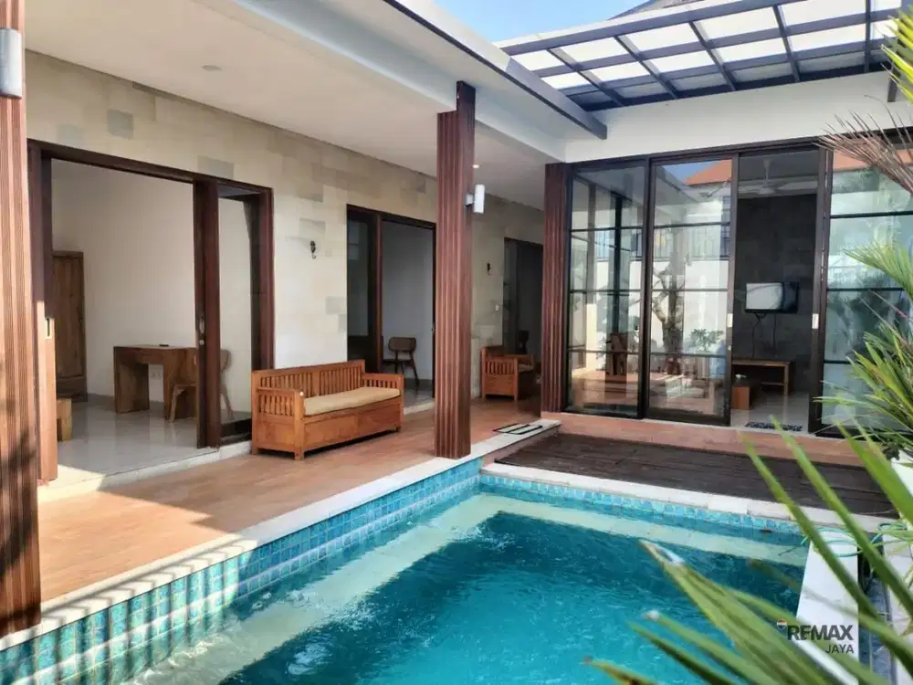 Villa Cantik Siap Huni Full Furnished Disewakan, di Kerobokan Area