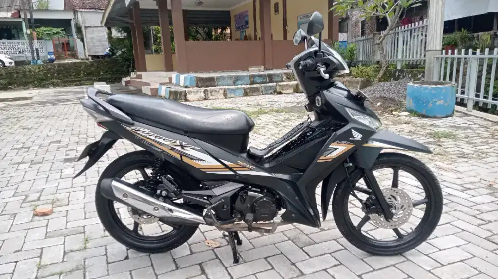 Supra 125 Th 2022 Racing Istimewa