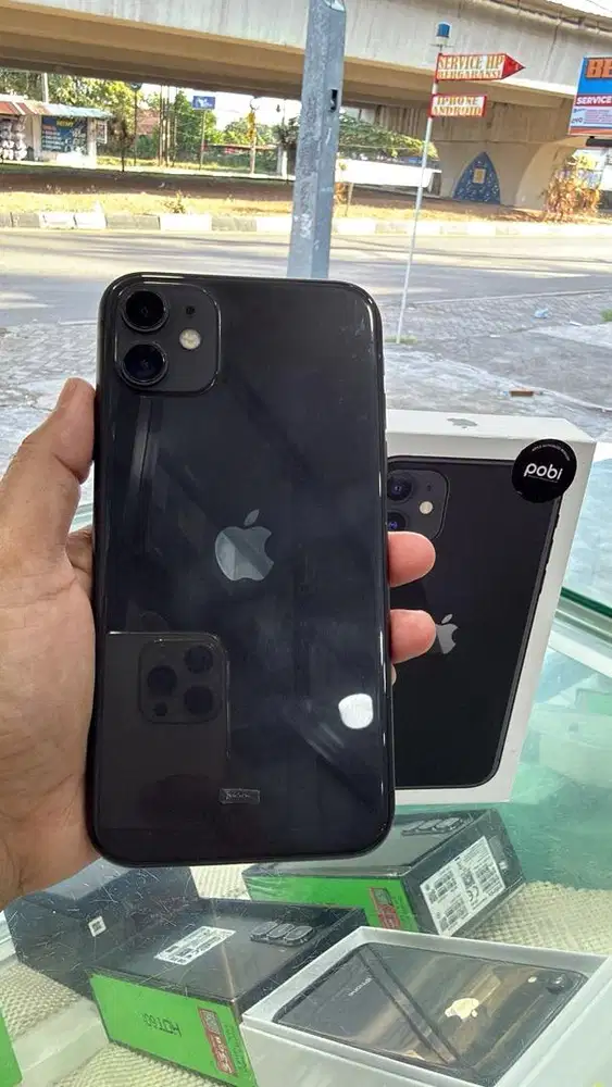 IPHONE 11 64GB IBOX BH 85% FULLSET BERGARANSI ORI BAWAAN LAHIR