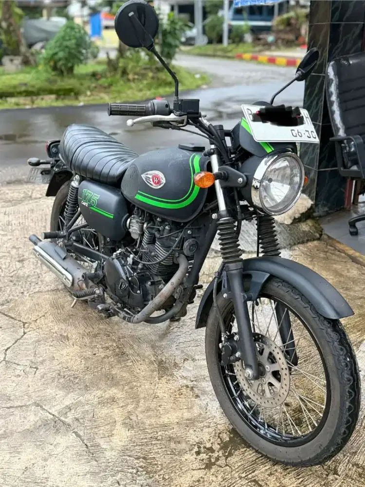 Kawasaki w175 cafe 2020
