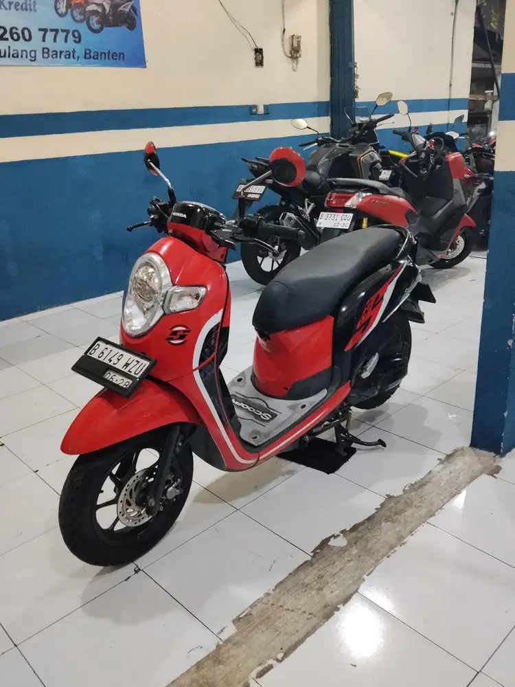 Scoopy 2018 pajak on