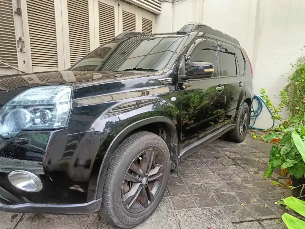 Dijual xtrail 2011 kondisi prima