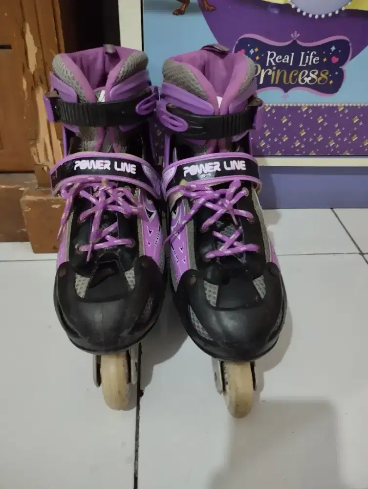 Sepatu Roda Anak Merk Power Line