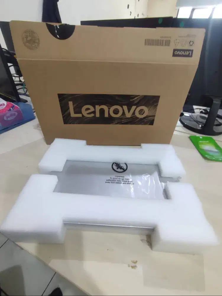 Dijual Laptop Lenovo Ideapad I5 MULUS - BDG ONLY