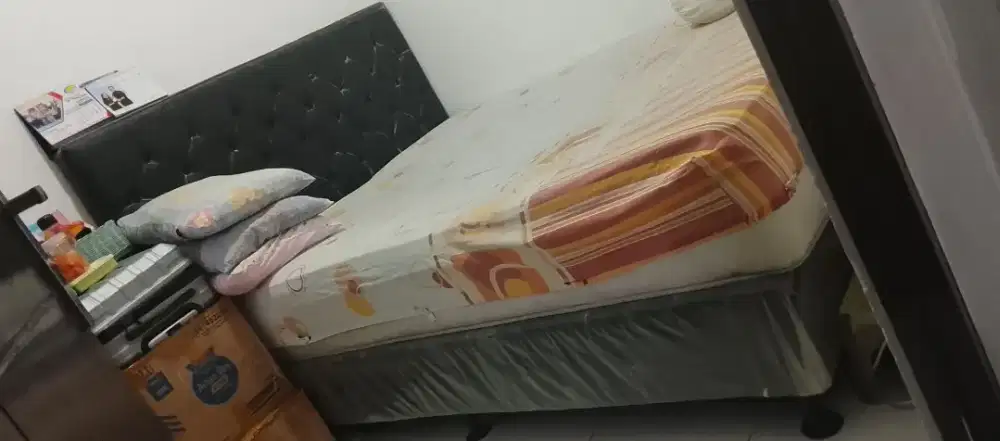 Set Divan + springbed + kasur no.2