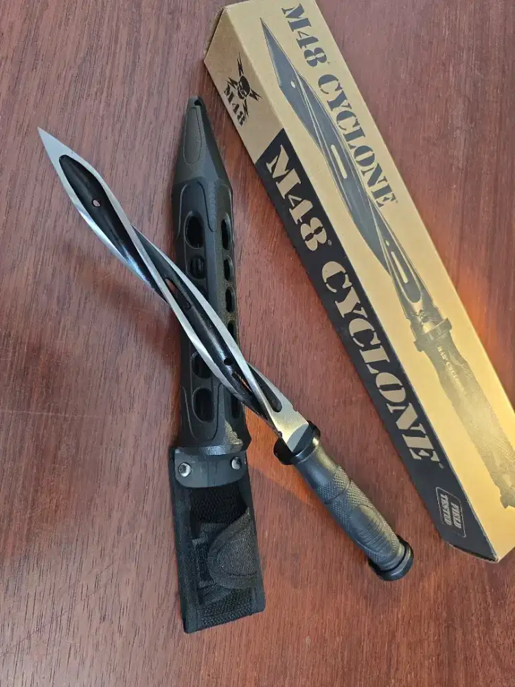 Pisau berburu survival outdoor knives M48 cyclone united cutlery