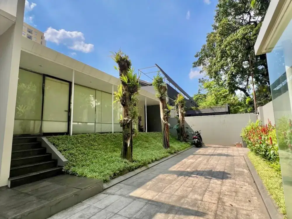 FOR SALE ONE & ONLY – PRIME AREA WIJAYA, KEBAYORAN BARU BEST LOCATION | RARE FIND | COMMERCIAL READY