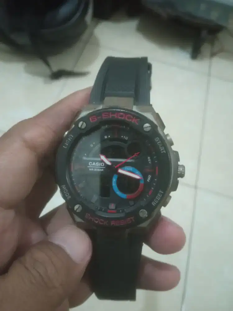 Jam tangan pria