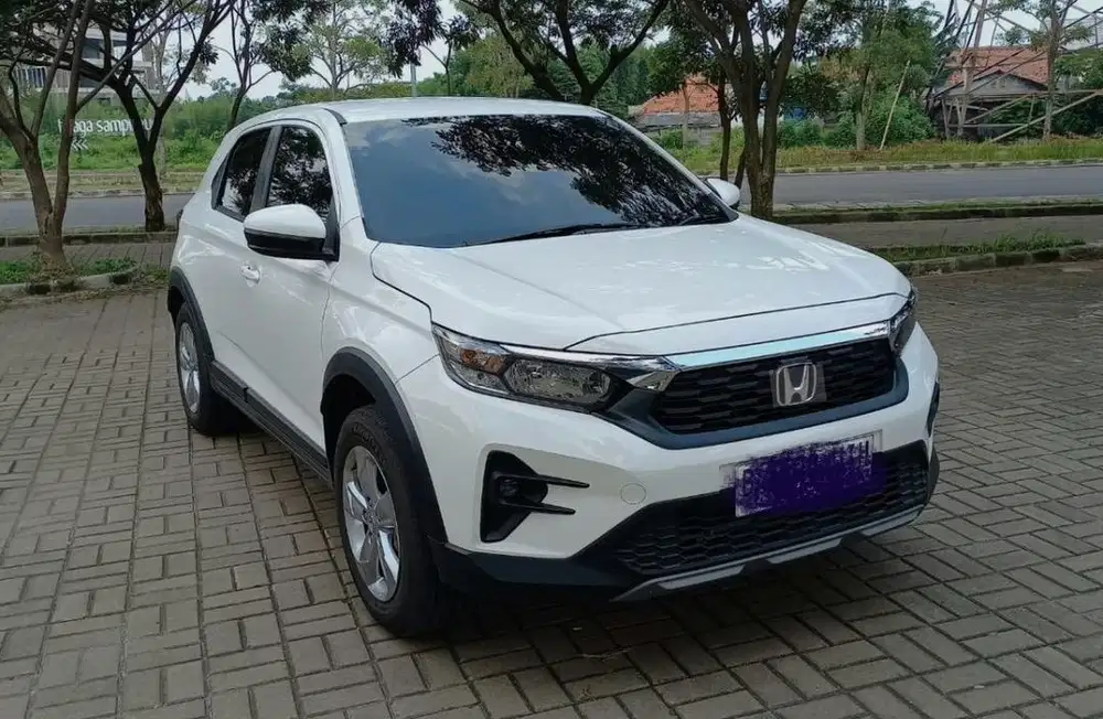 Honda WR-V Tahun 2023 Warna putih