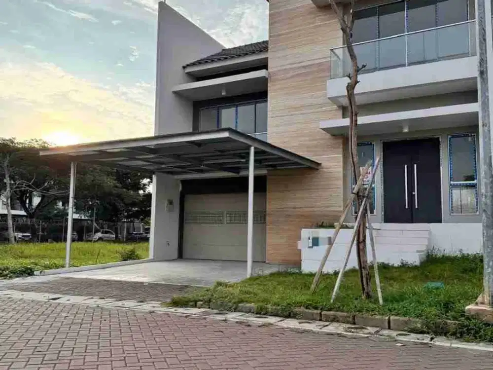 Dijual Rumah Mewah 2 Lantai Golf Island Brand New