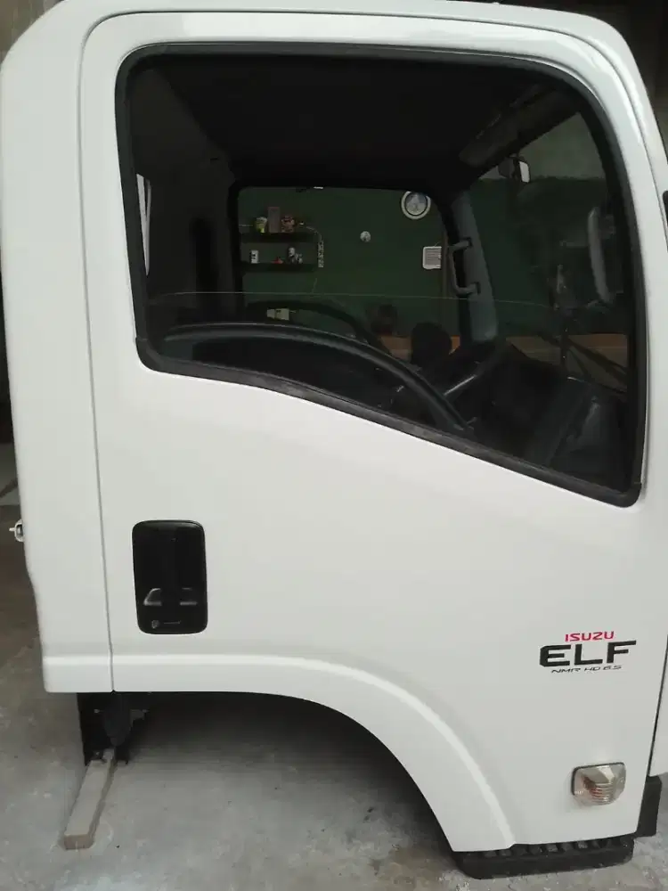 Kabin elf giga ORI copotan