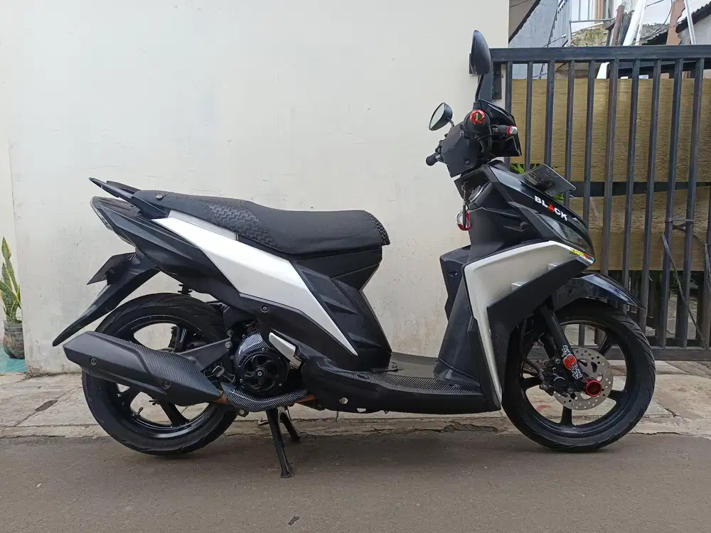 YAMAHA Mio m3 2015 lengkap pajak hidup