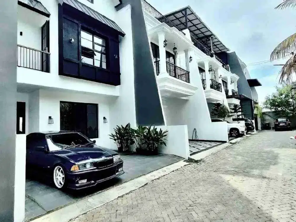 rumah mewah baru 3 lantai di jagakarsa Jaksel