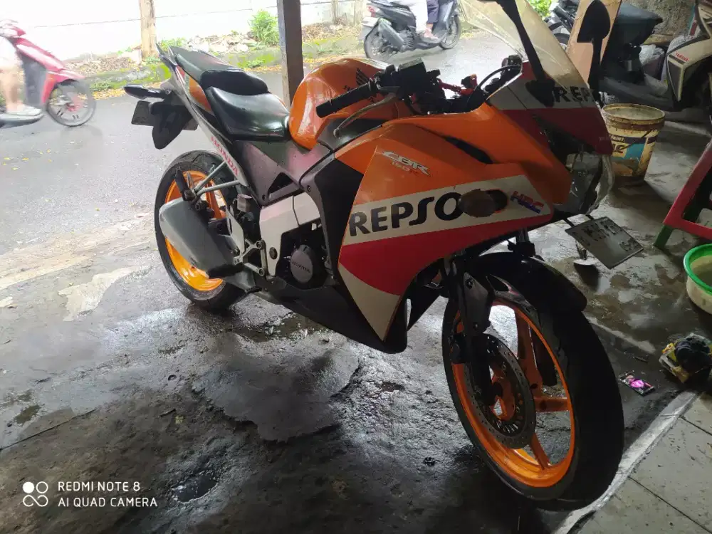 Honda CBR 150R thailand Repsol