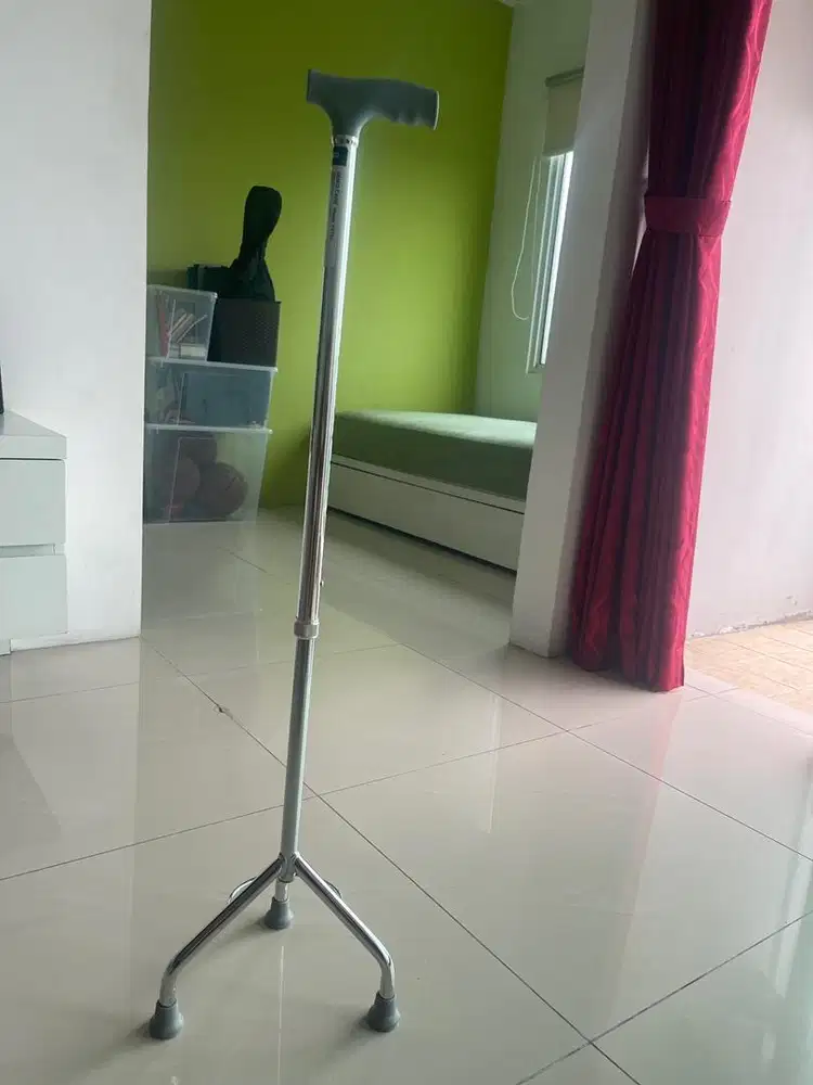 Tongkat - Alat Bantu Jalan