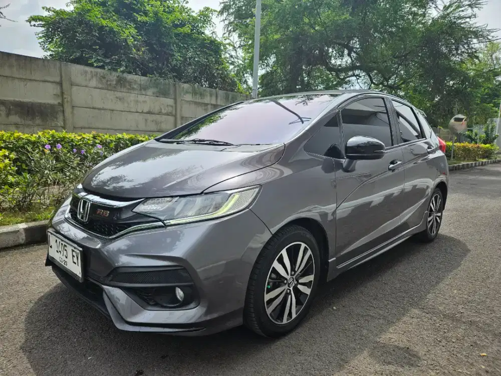 Jazz RS CVT (LOW KM)