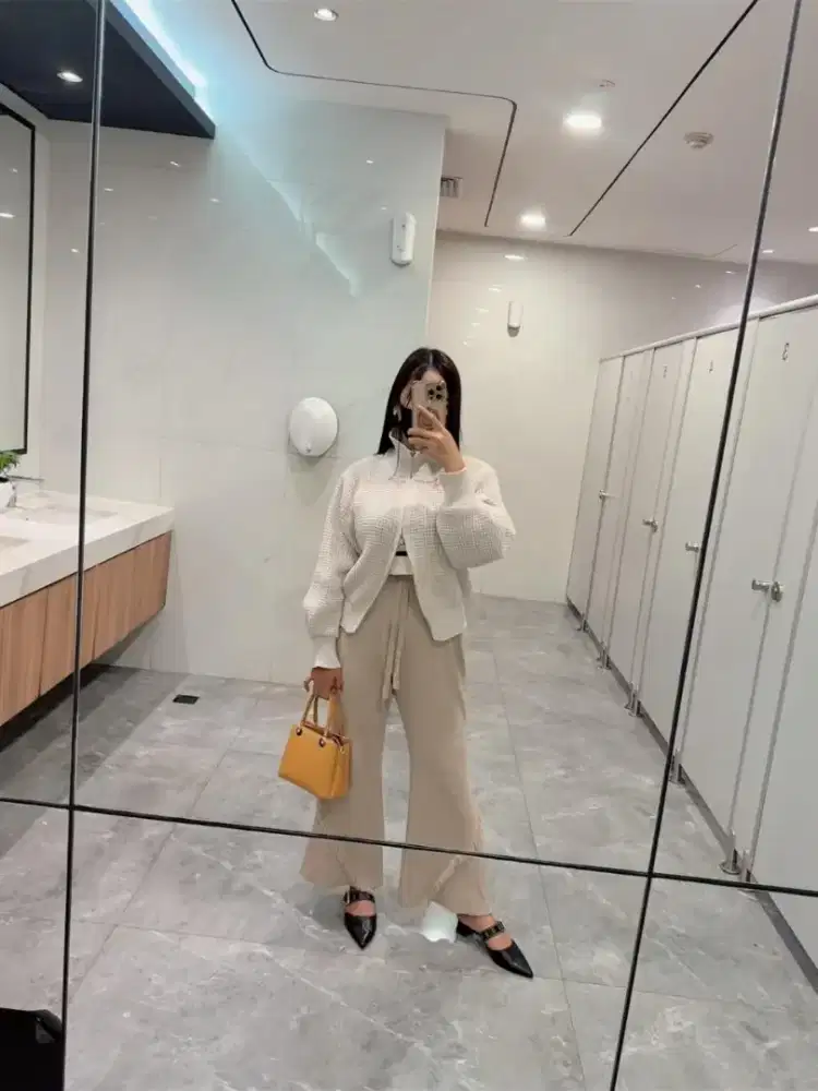 Saya mencari pekerjaan