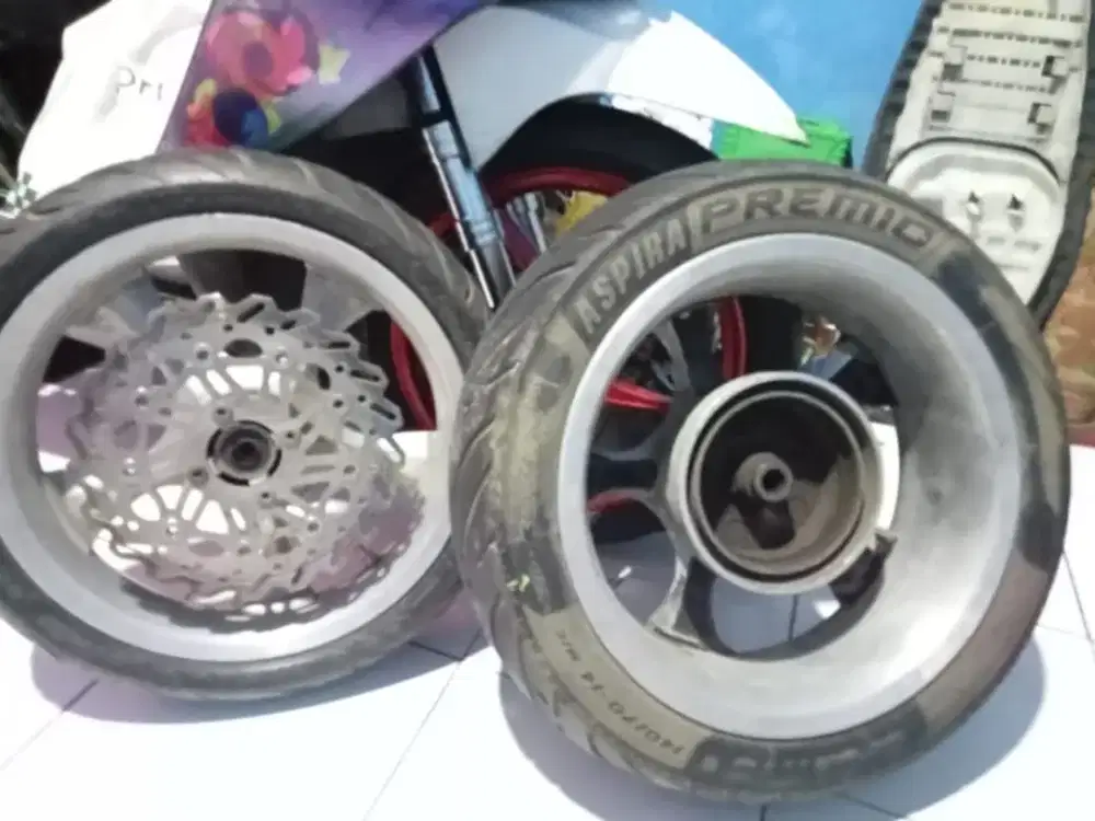 Velg costum all honda 110 (injeksi / karbu