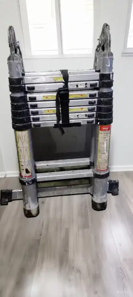 Tangga Teleskopik Double