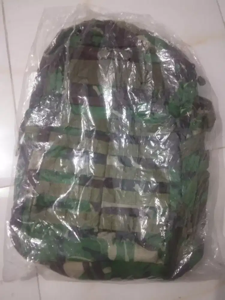 Dijual: 1 tas ransel / backpack model Army ,muat banyak,kuat, original