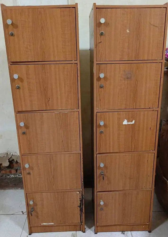 LEMARI SIAP PAKAI DAN AKUARIUM