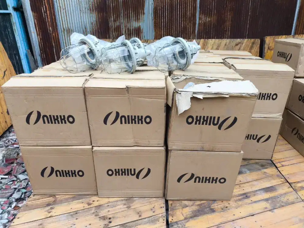 Kap lampu tahan ledakan